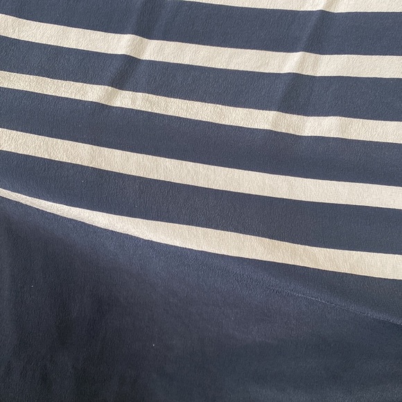 ❌SOLD❌ Joie dress shirt size Medium color black with white stripes - Picture 7 of 8